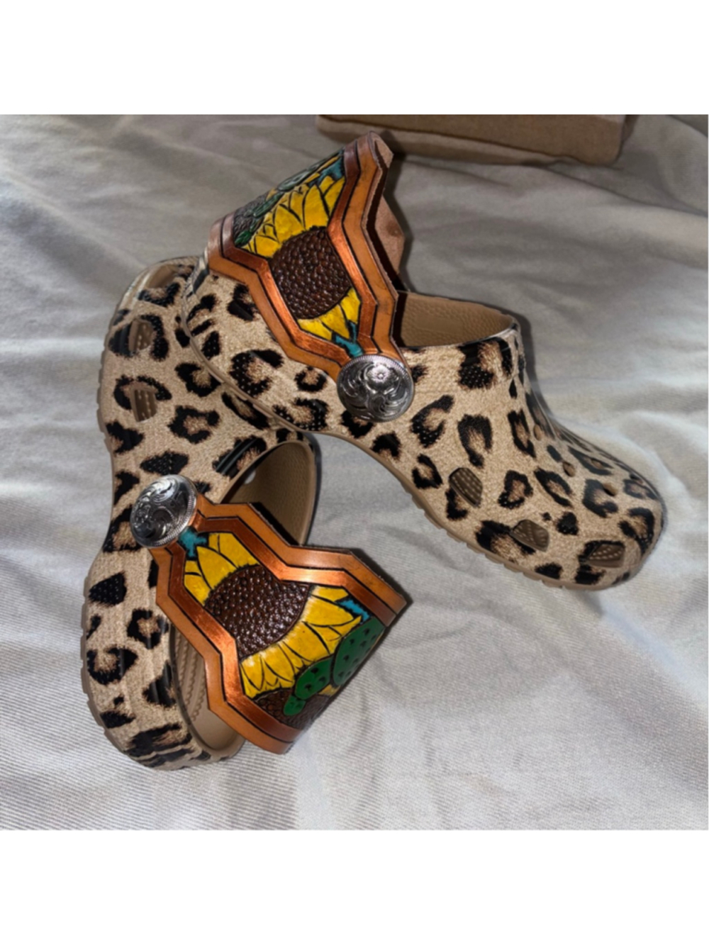 Crocs w Boho Western Hand Tooled Leather Straps fit to Any Pair of Crocs Women 6